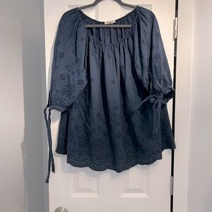 Valentina Naldi navy women’s 2X eyelet blouse 100% cotton